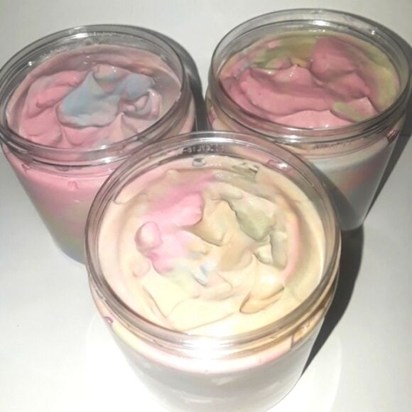 Hand CRAFTED Unicorn glows  - Picture 10 of 13